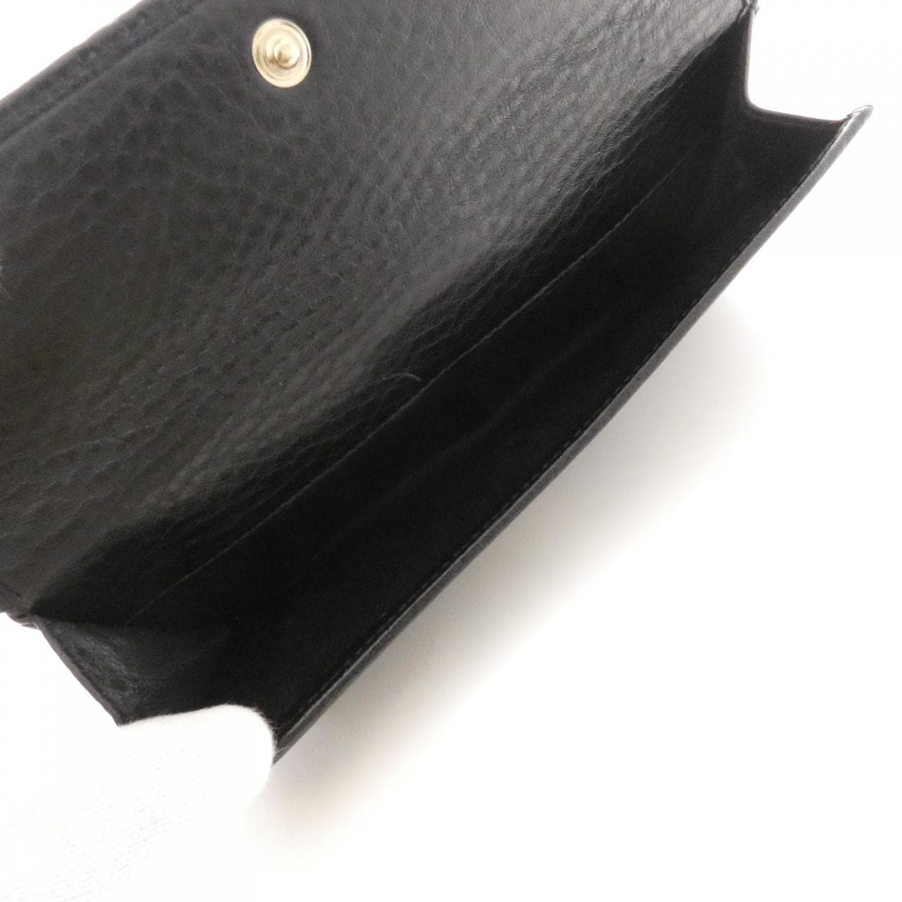 グッチ 181648 AE01G 財布