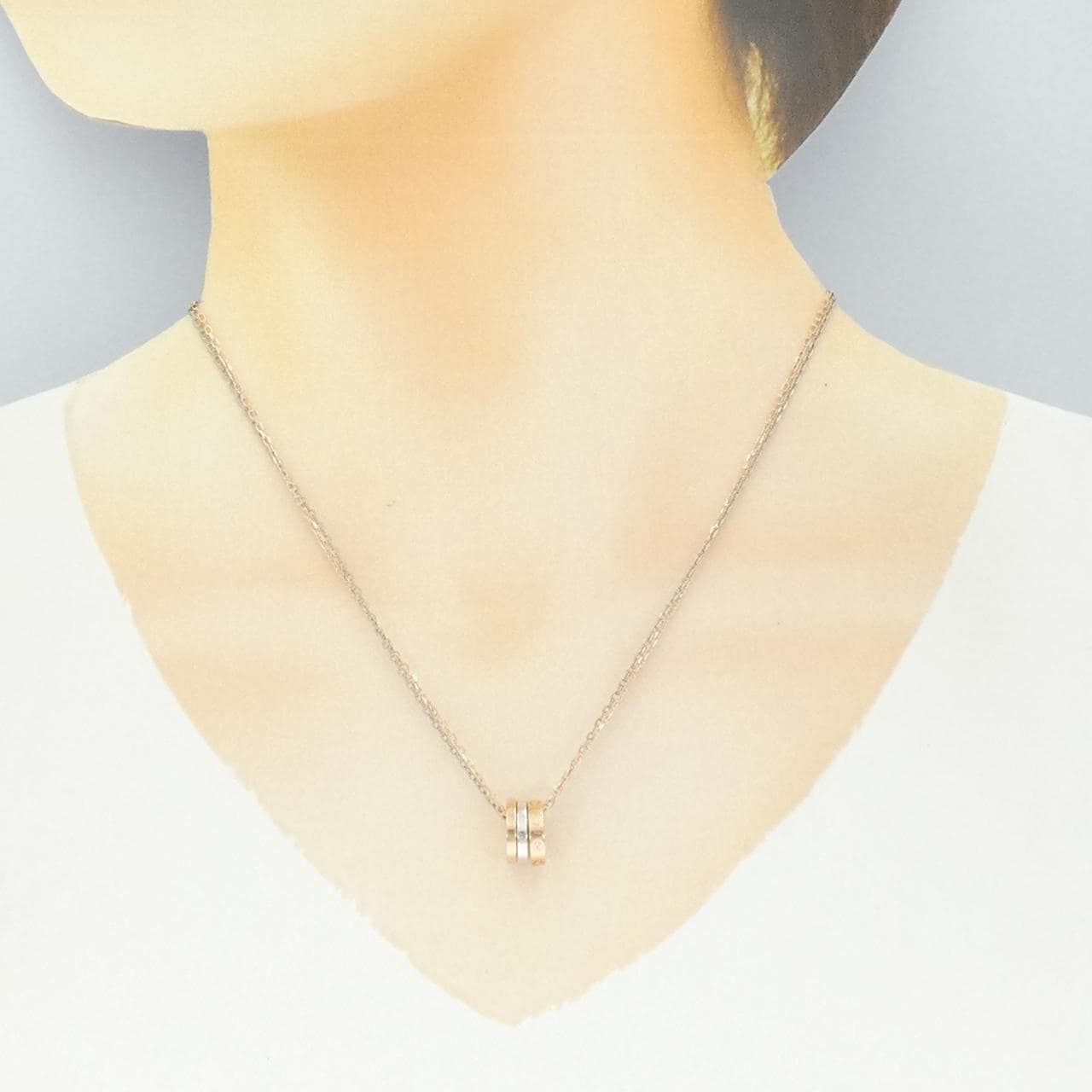 カルティエ ラブ ネックレス