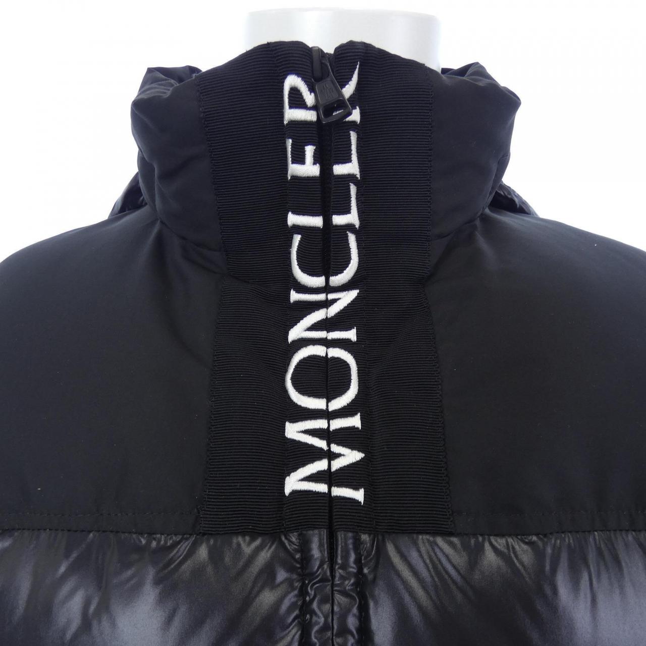 MONCLER蒙克勒羽绒服