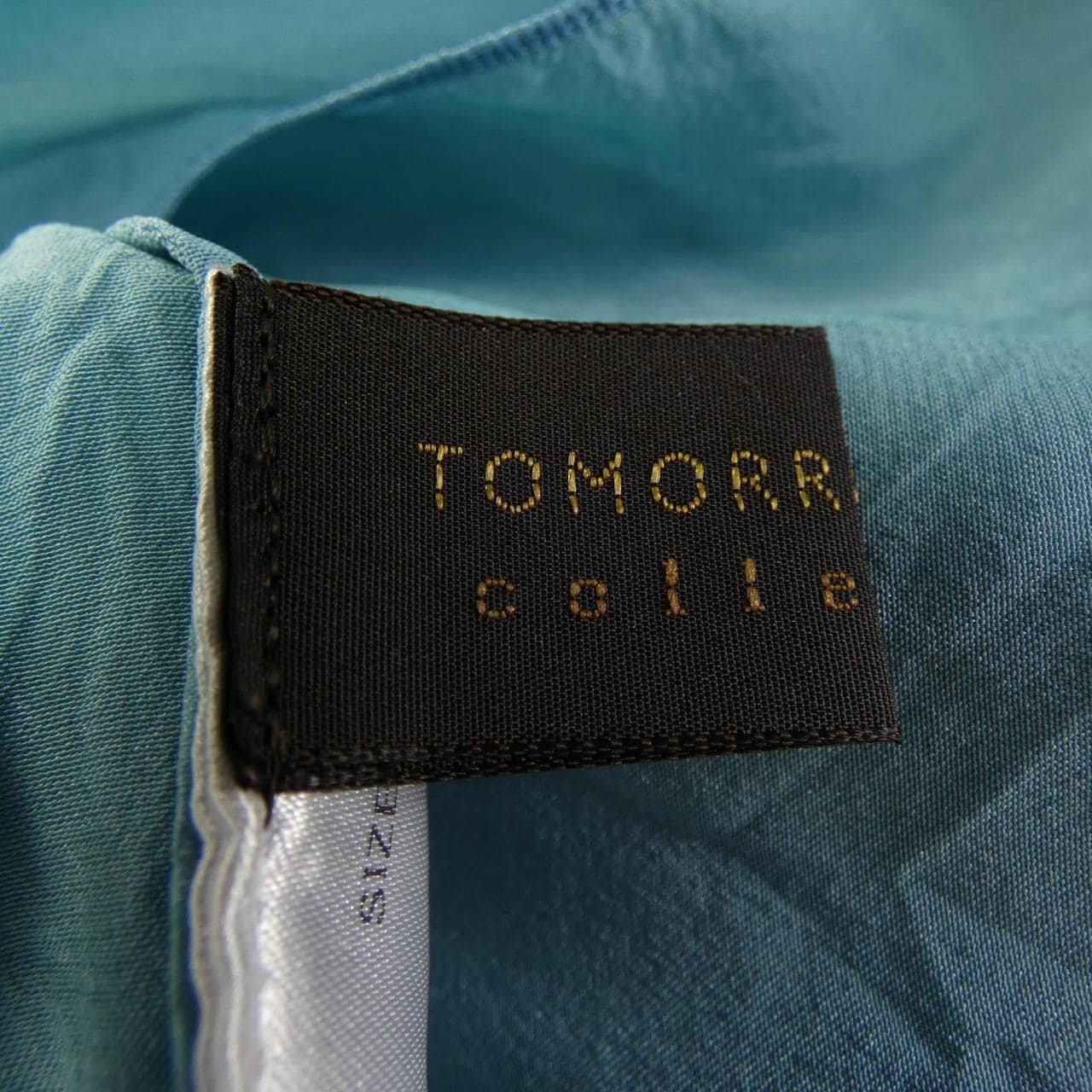 トゥモローランド TOMORROW LAND トップス