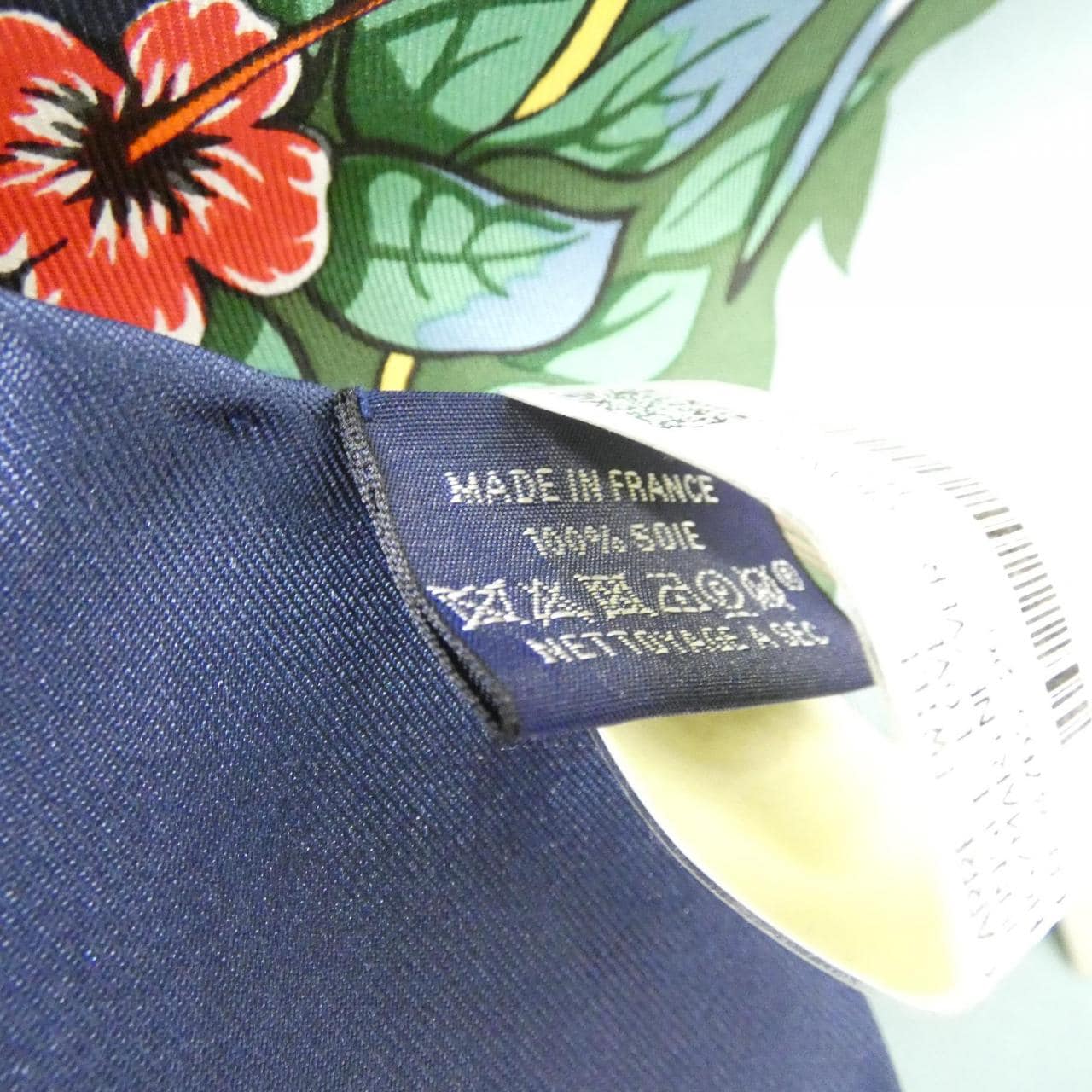 【未使用品】エルメス JUNGLE LOVE カレ 001876S スカーフ