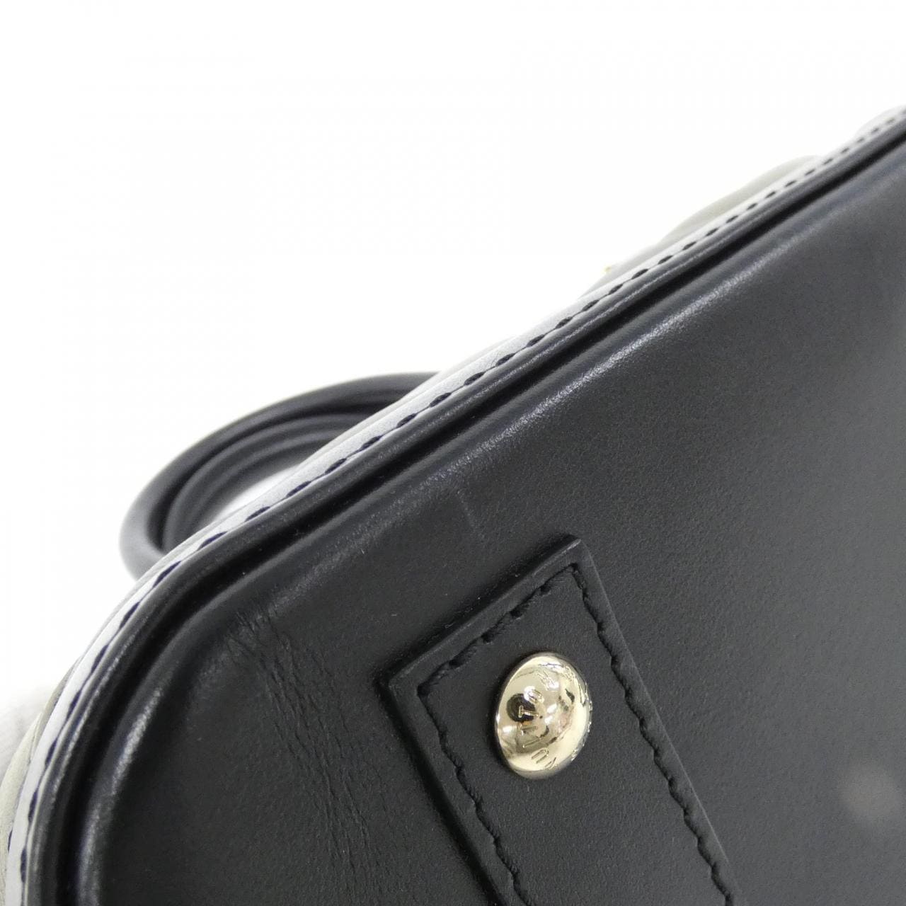 ルイヴィトン アルマBB M23576 バッグ