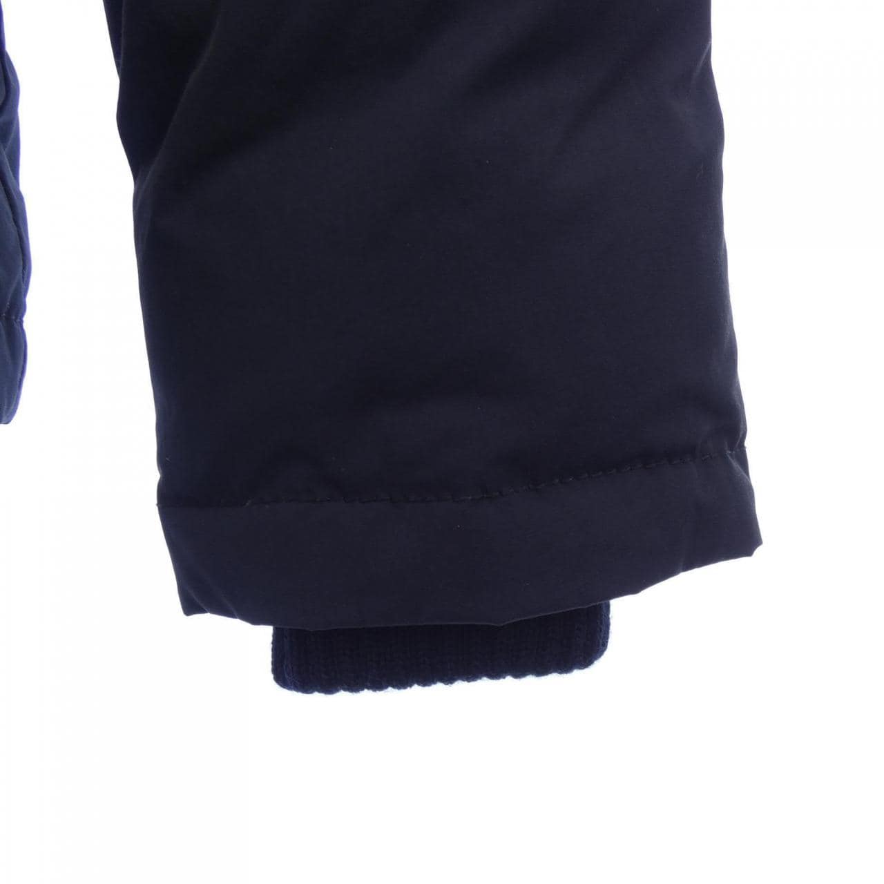 デュベティカ DUVETICA ダウンジャケット