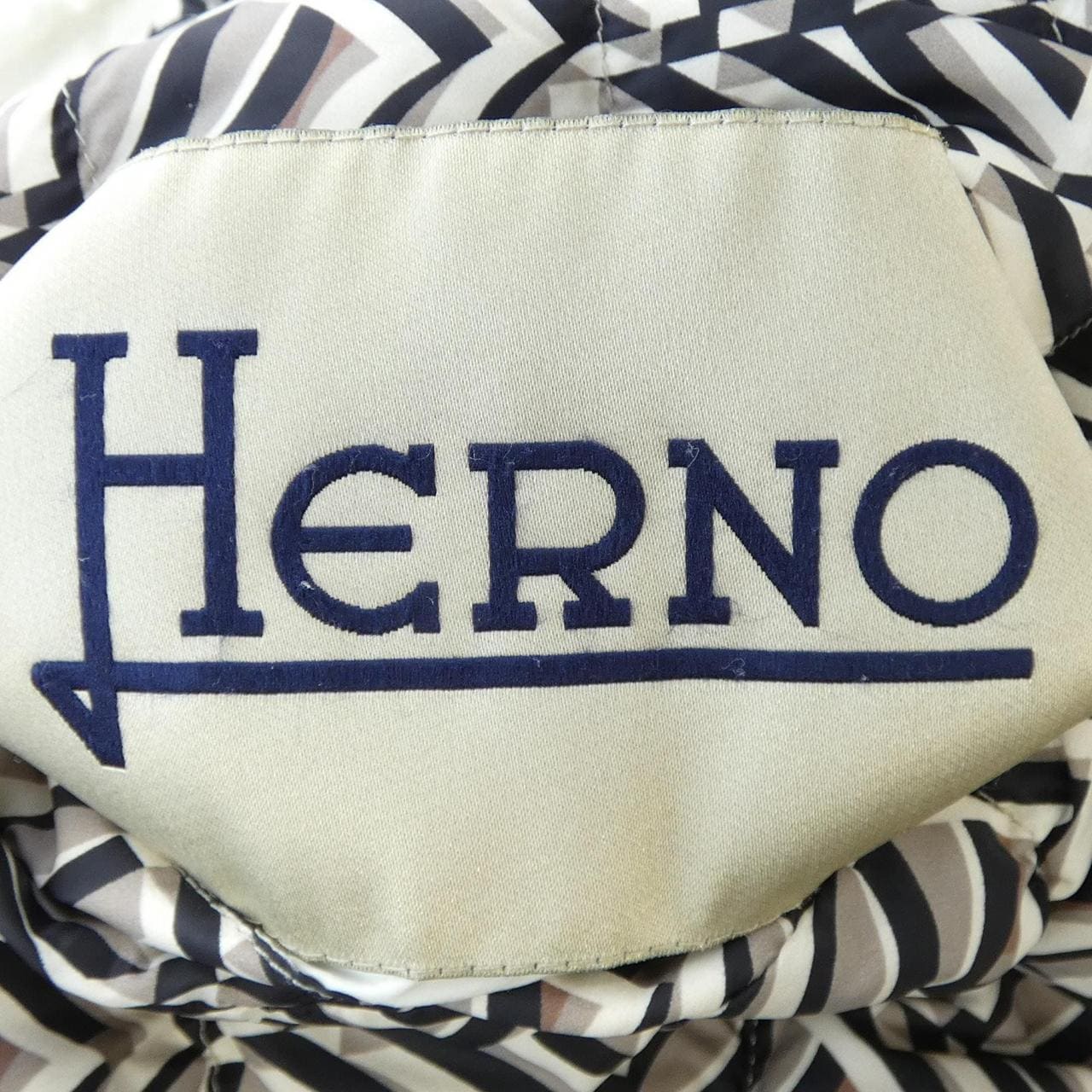 ヘルノ Herno PI0449D ダウンジャケット