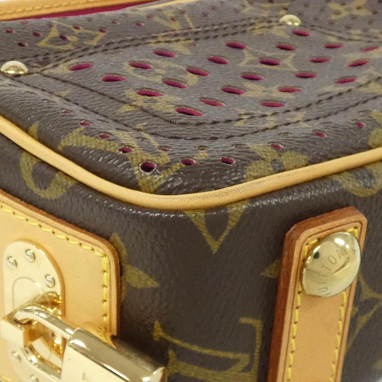 【ヴィンテージ】ルイヴィトン モノグラム ペルフォ ミニ トロカデロ M95175 ショルダーバッグ