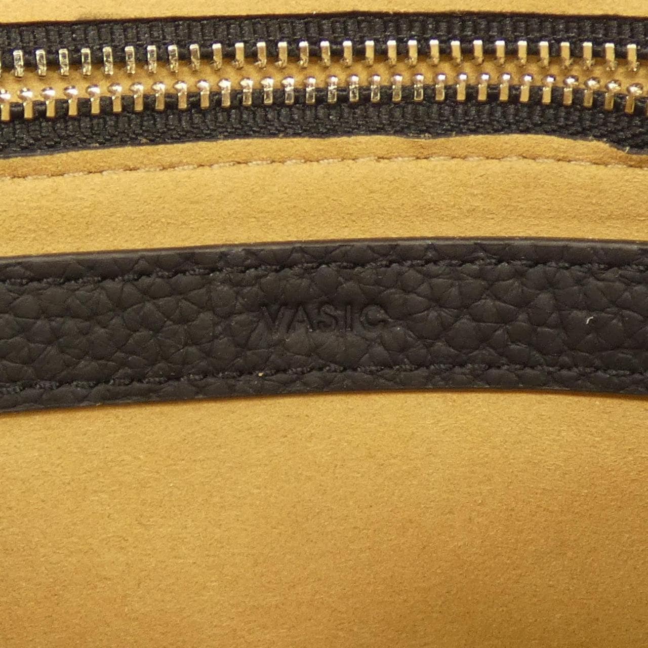 ヴァジック VASIC AMBER BAG