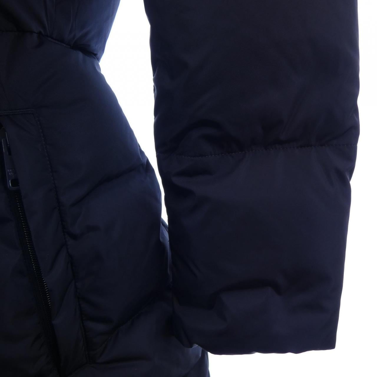 プラダ PRADA 29F430 S192 1WQ9 ダウンコート