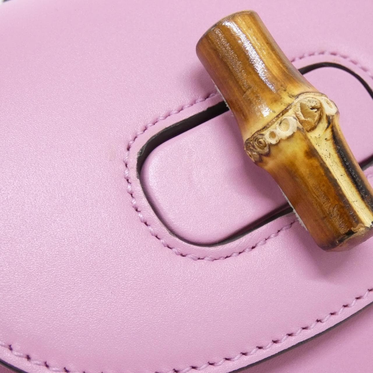 グッチ 702106 UZY0T ミニバッグ