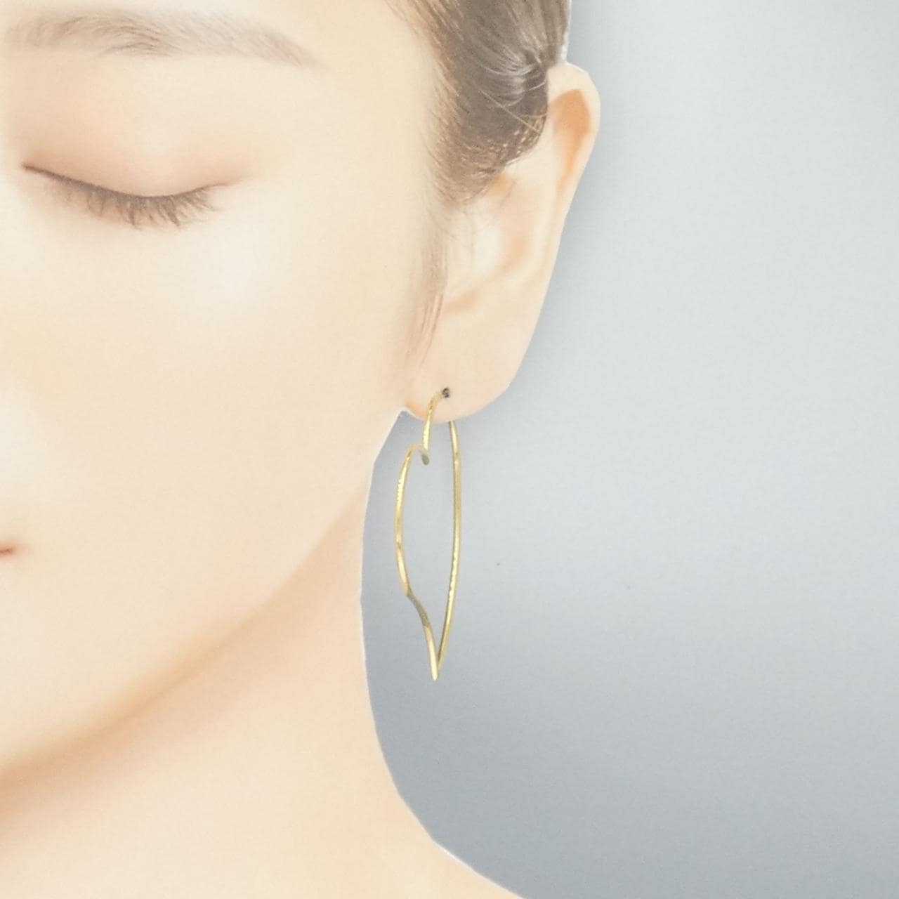 K18YG ハート ピアス