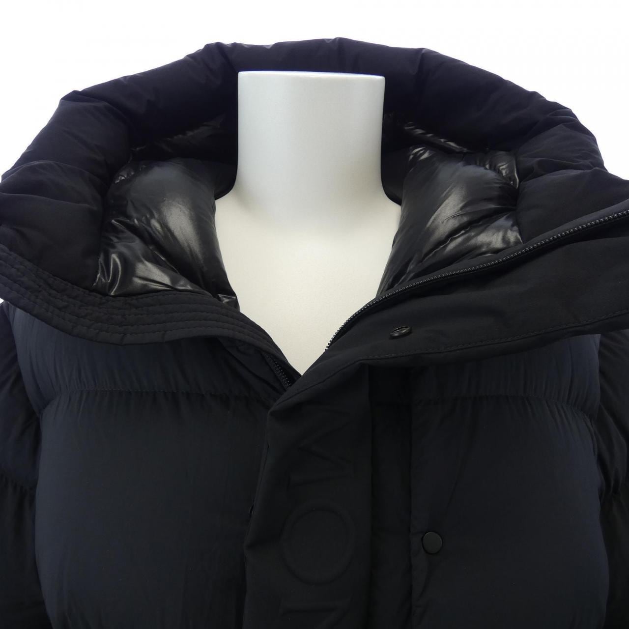 モンクレール MONCLER MADEIRA ダウンジャケット