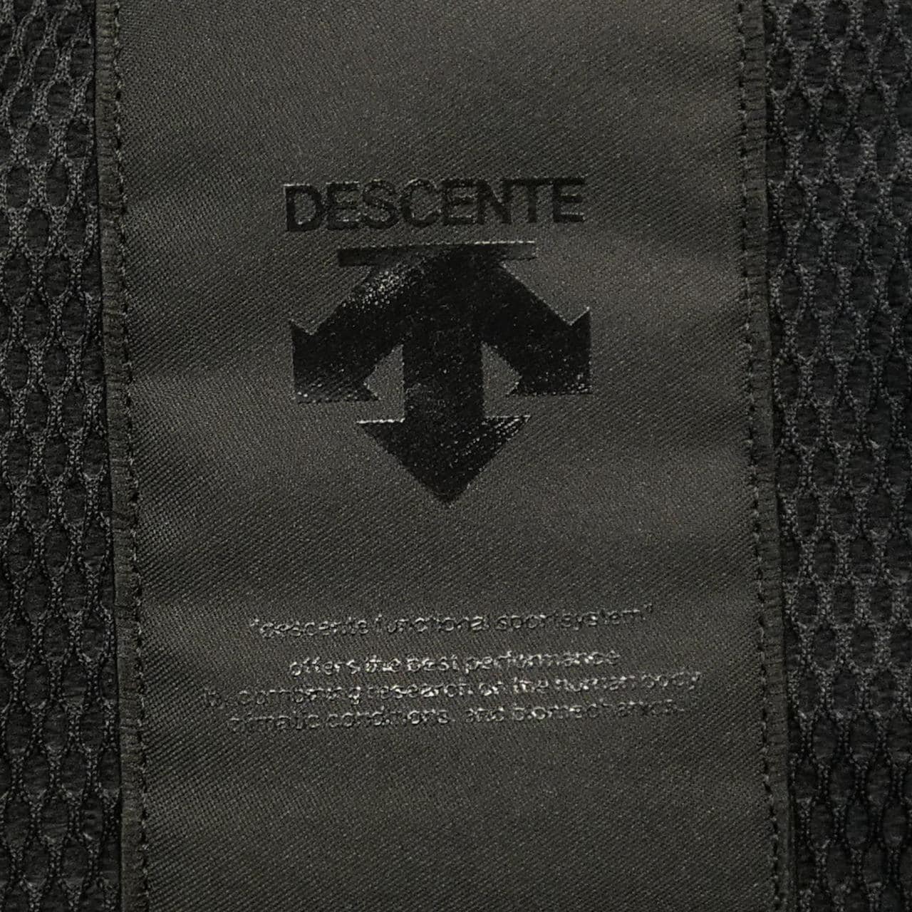 デサント DESCENTE ダウンジャケット