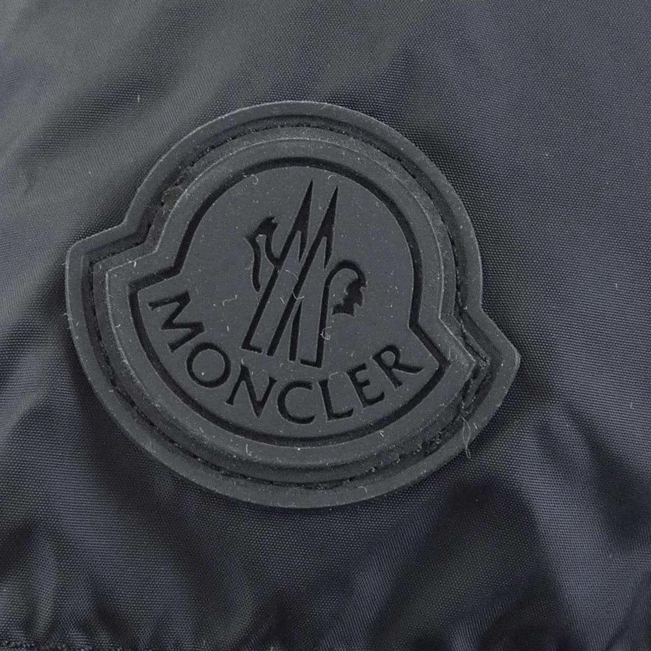 モンクレール MONCLER MONTCLA ダウンジャケット