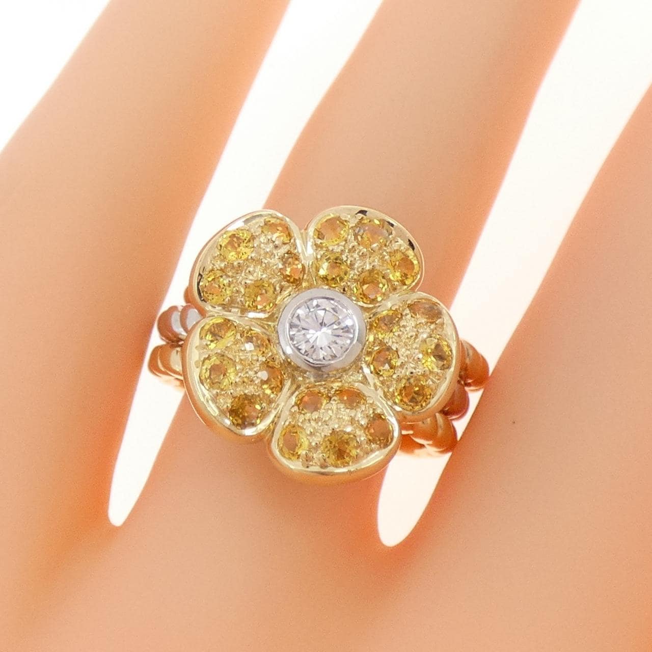 K18YG/PT900/K18PG フラワー サファイヤ リング 1.25CT