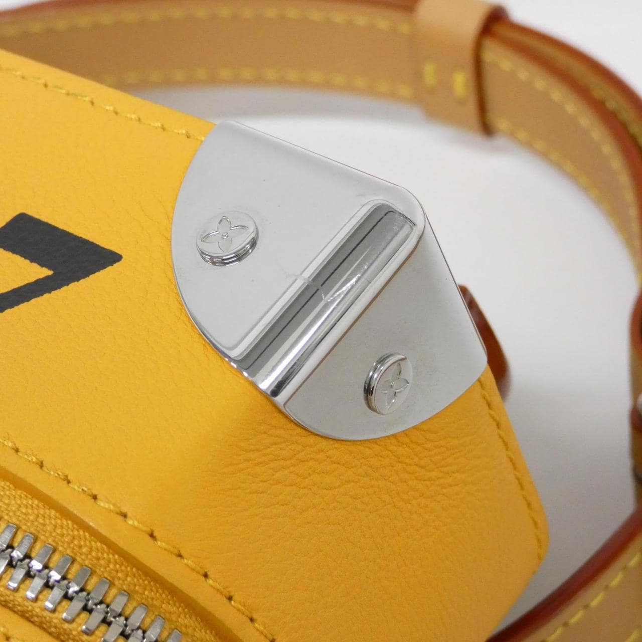 ルイヴィトン ヴェルティカル ボックス トランク M59666 バッグ