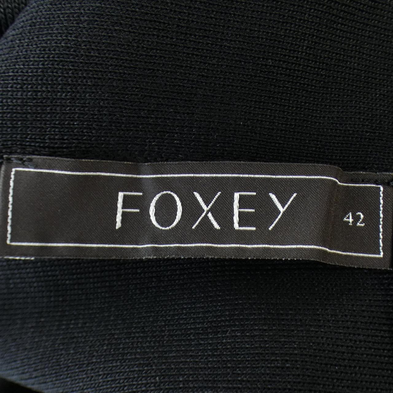 フォクシー FOXEY トップス