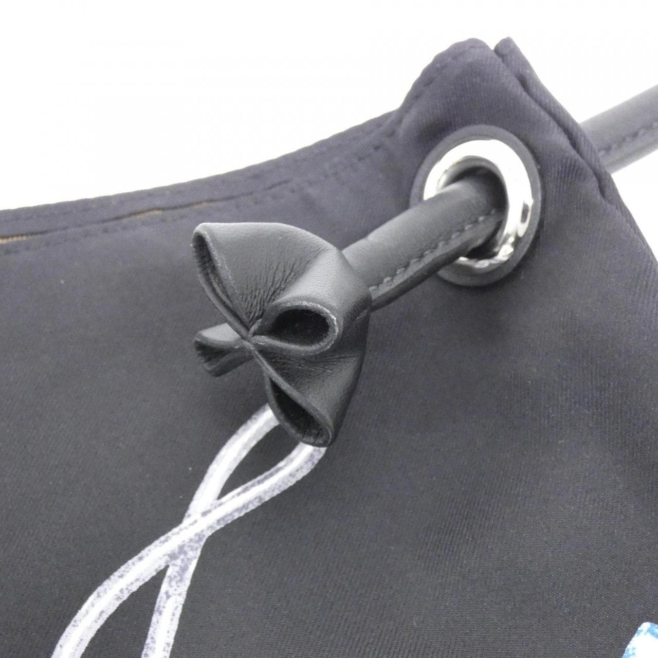 エルメス CHEVALOSCOPE NEON シルキーシティ PM 084535CK ショルダーバッグ