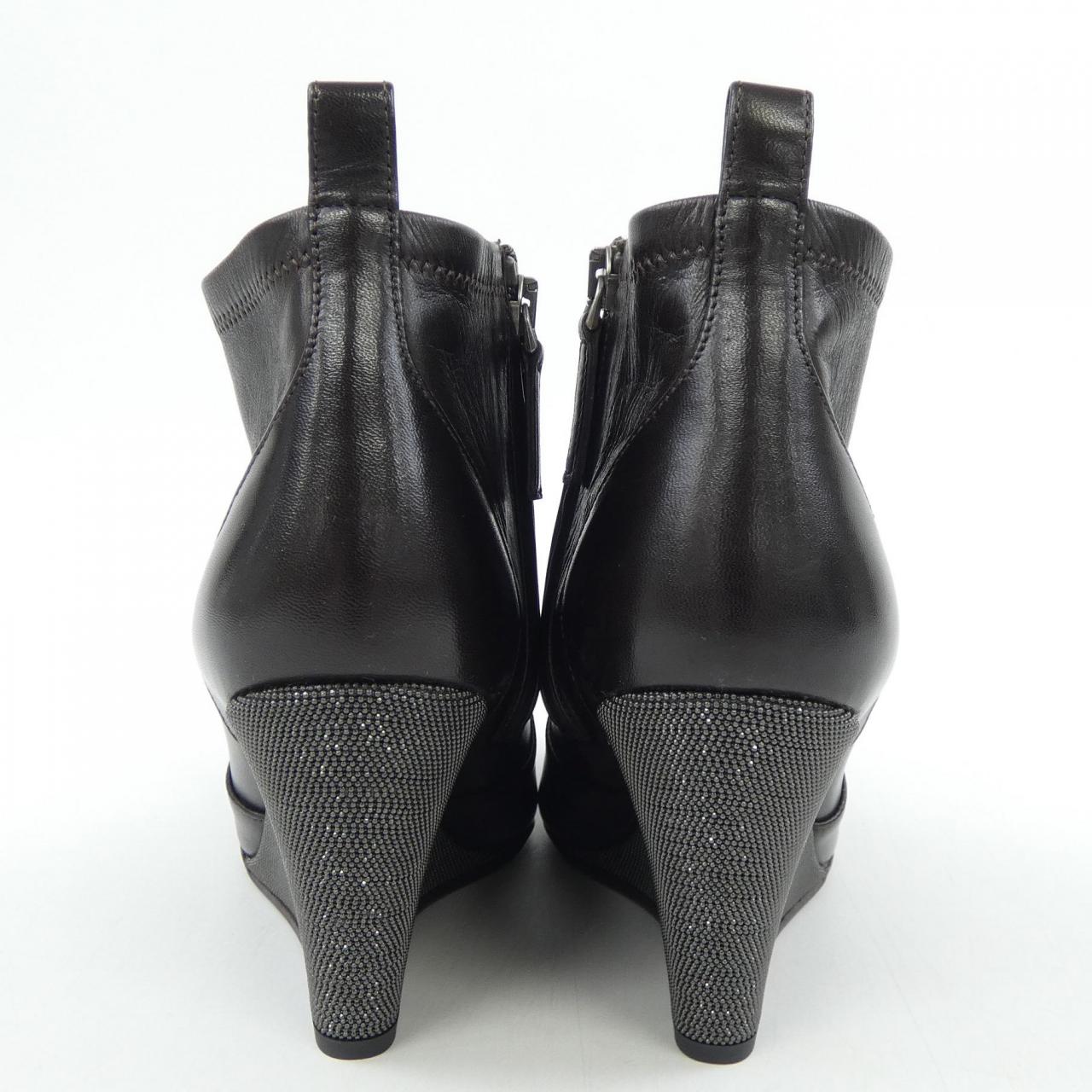 ブルネロクチネリ BRUNELLO CUCINELLI ブーツ