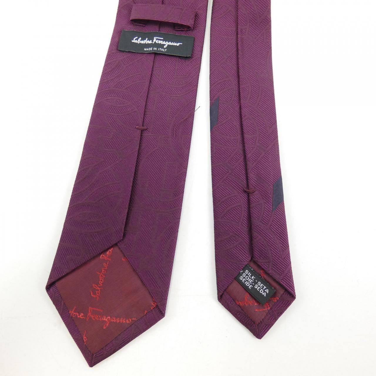 サルヴァトーレフェラガモ SALVATORE FERRAGAMO NECKTIE