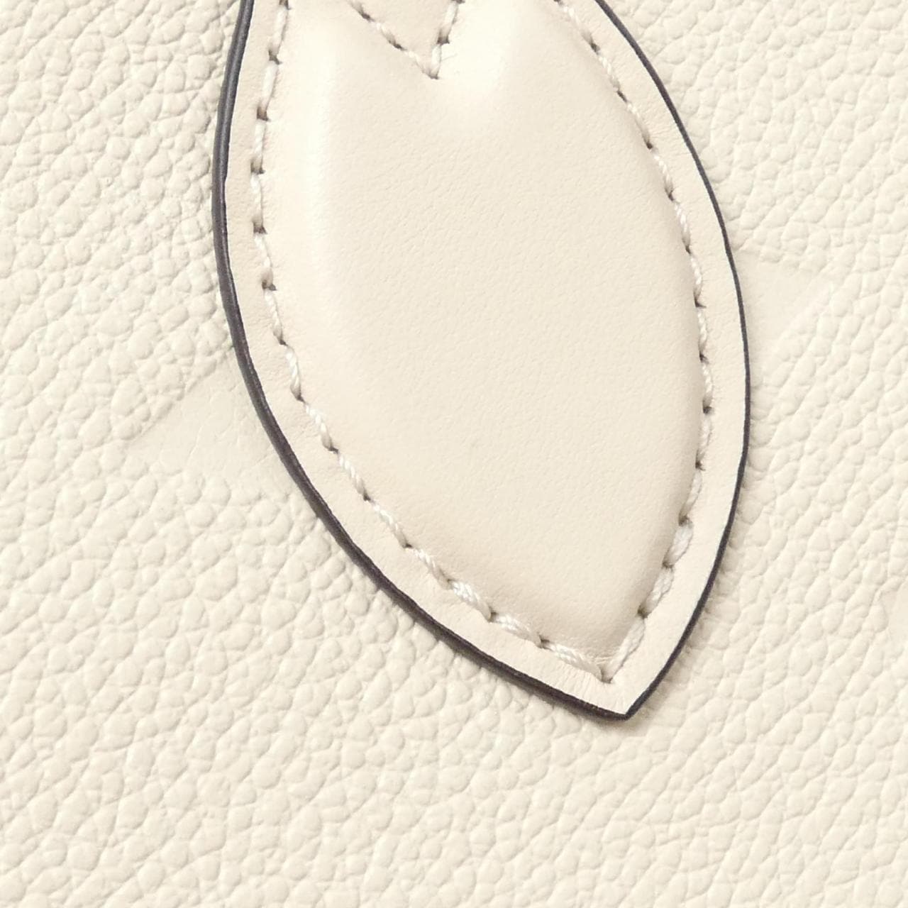 ルイヴィトン モノグラム アンプラント オンザゴー PM M46569 バッグ