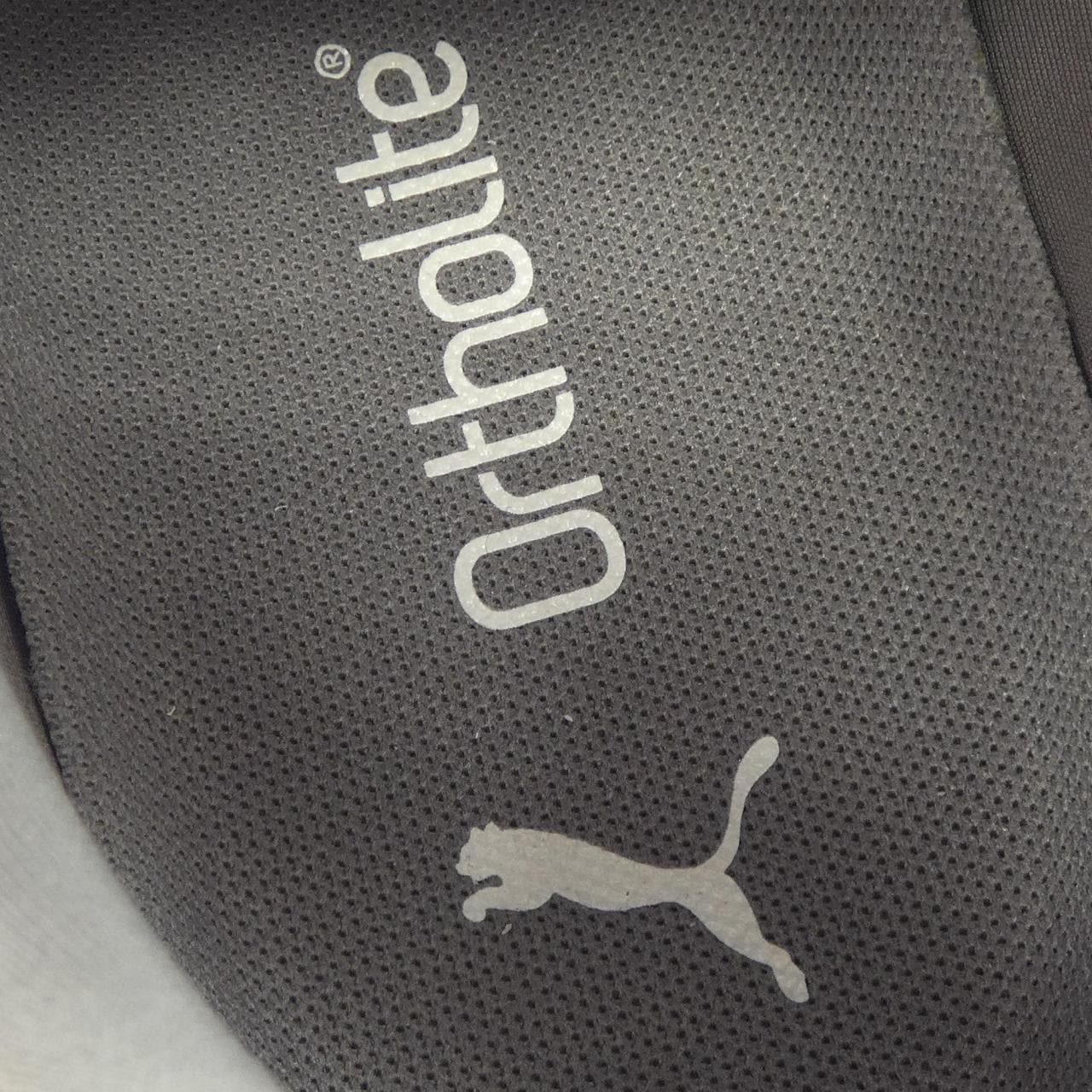 プーマ PUMA 404385 01 スニーカー