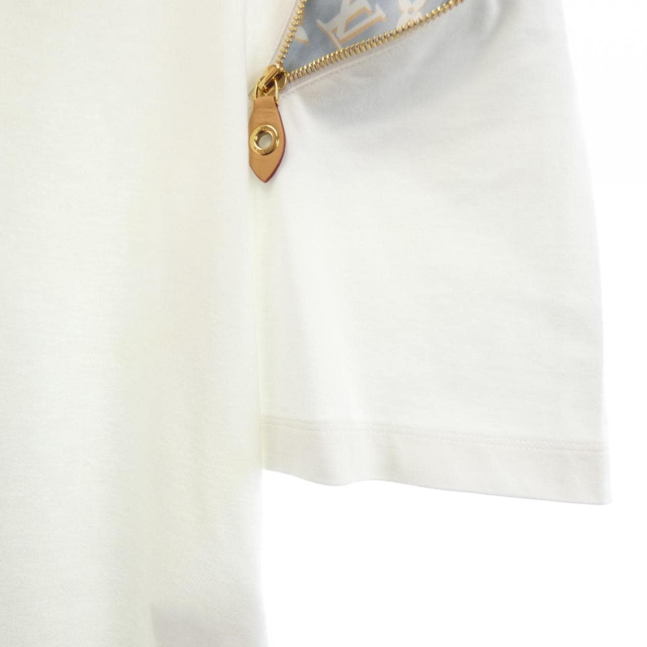 ルイヴィトン LOUIS VUITTON FPJD17API Tシャツ