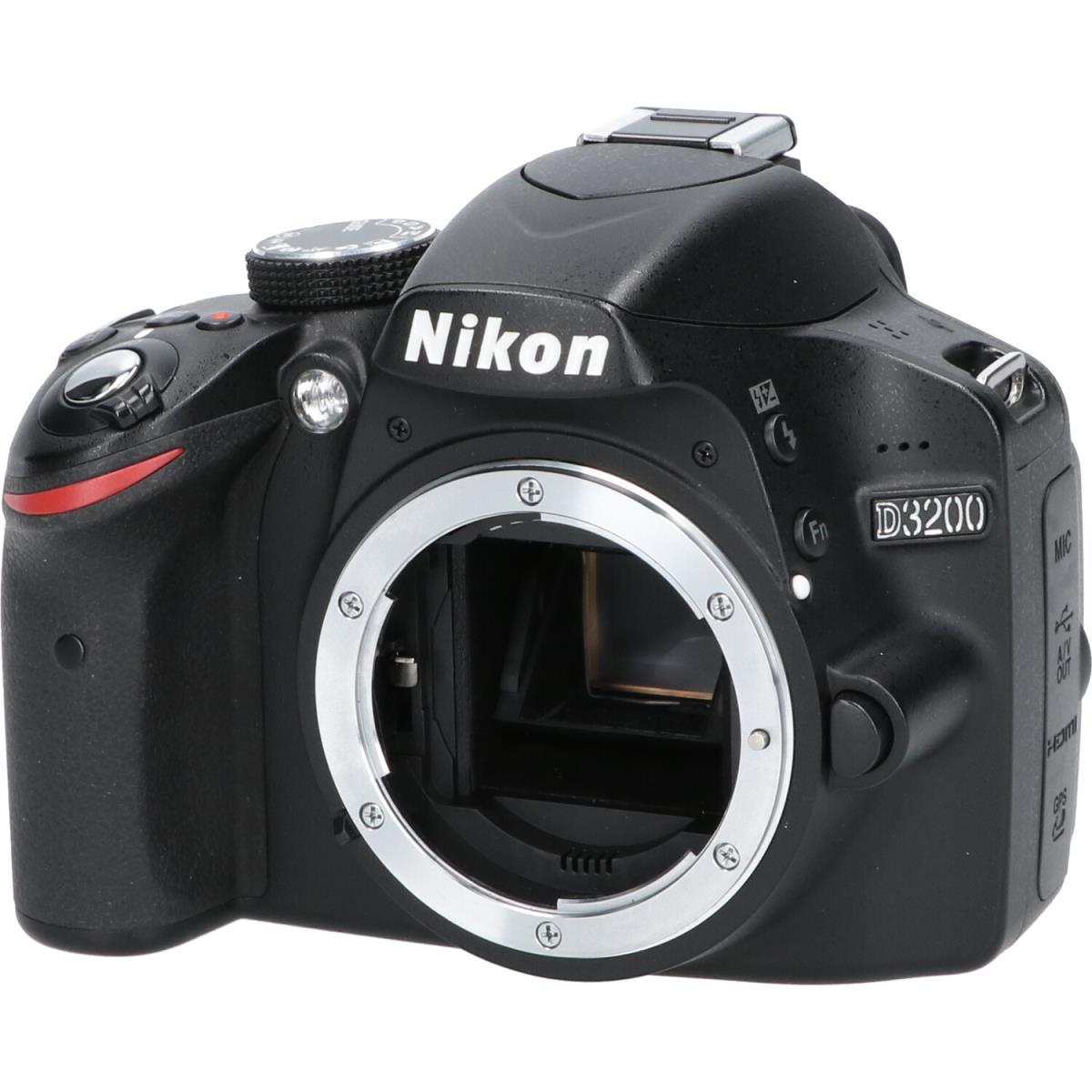 コメ兵｜ＮＩＫＯＮ Ｄ３２００｜ニコン｜カメラ｜デジタル一眼