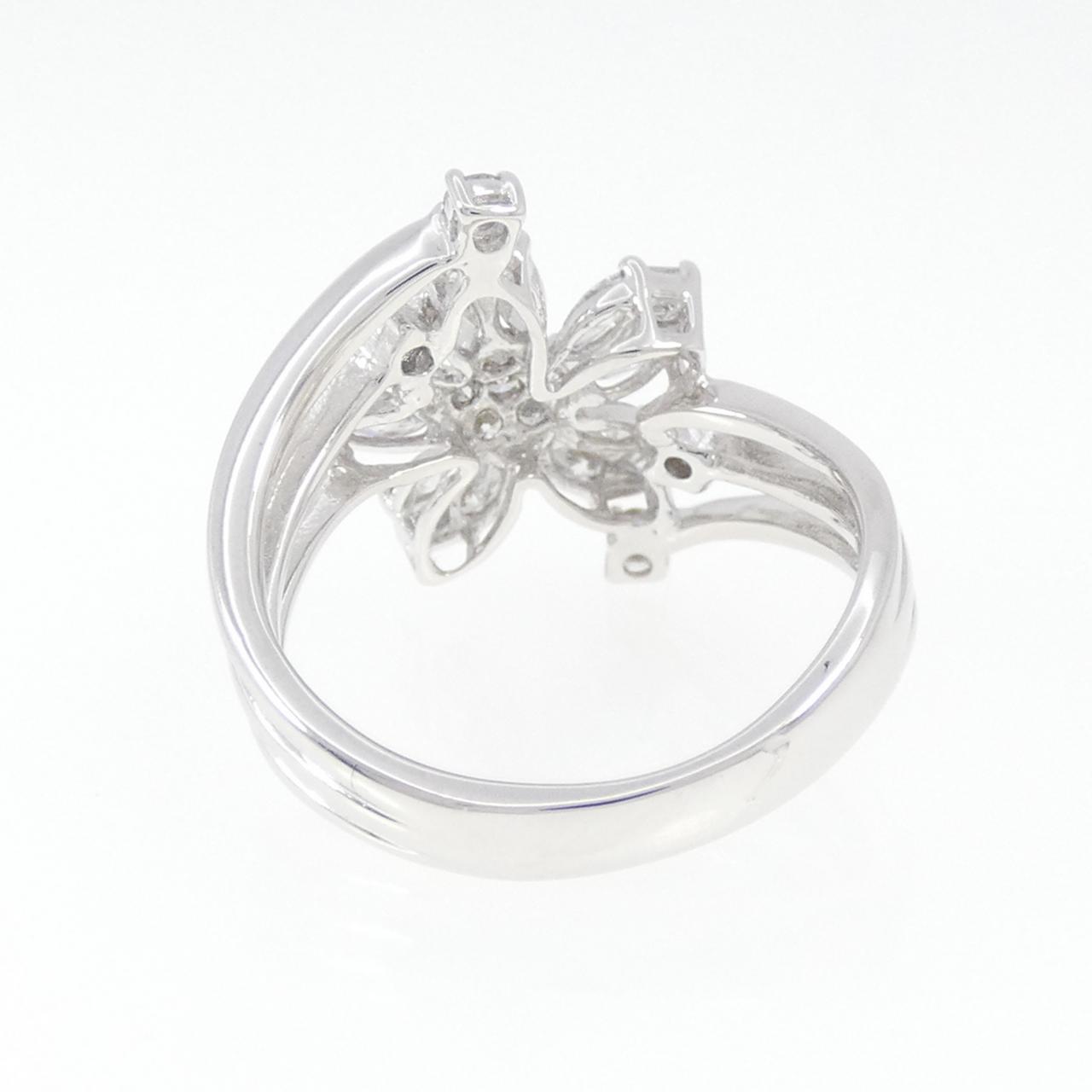 K18WG フラワー ダイヤモンド リング 0.90CT