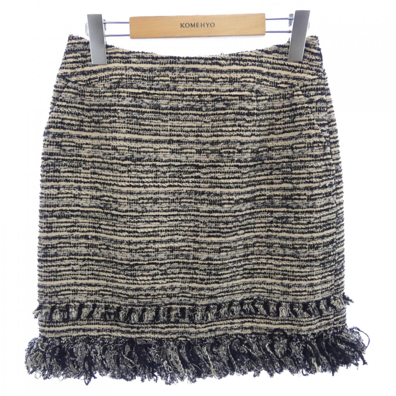 トゥービーシック TO BE CHIC スカート