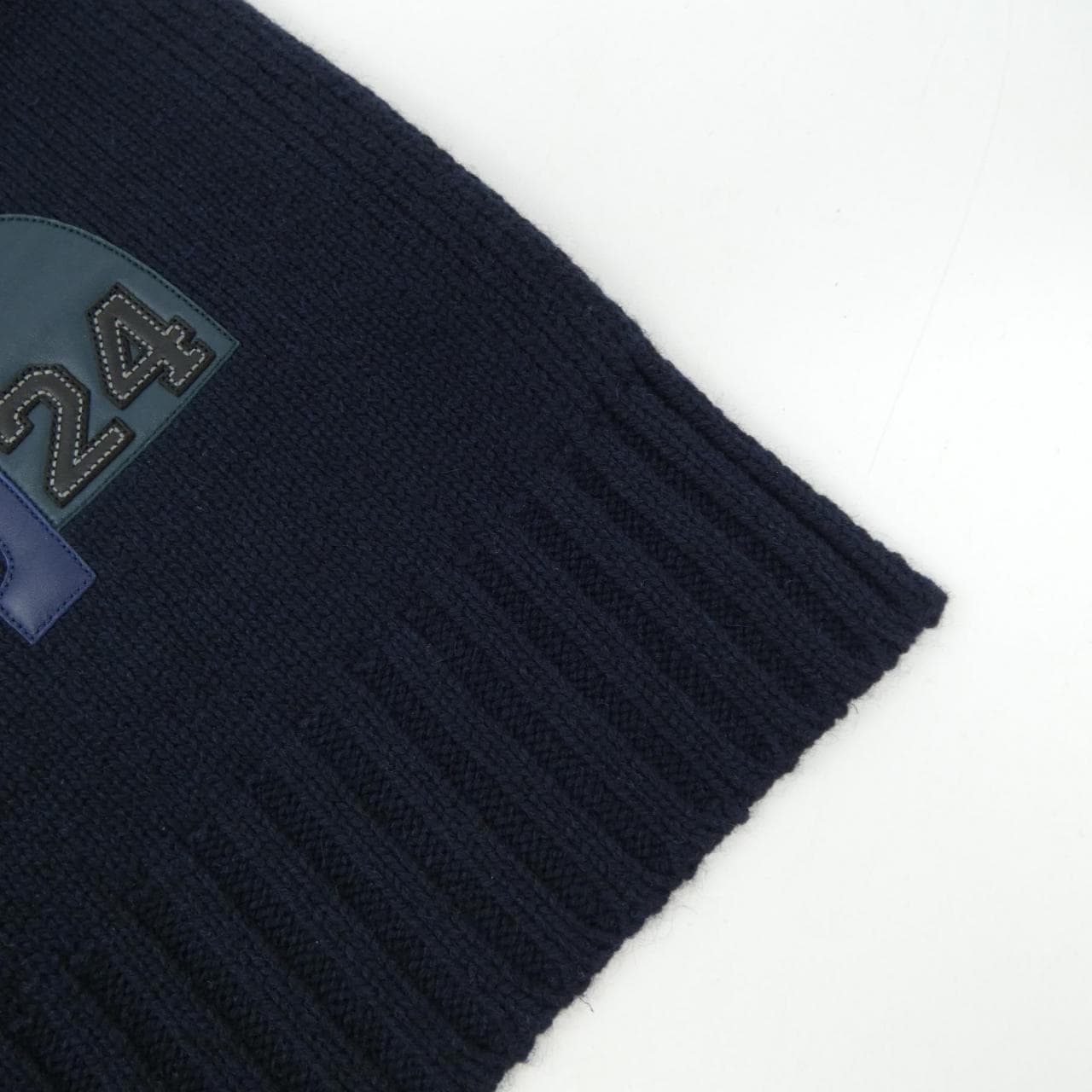 エルメス HERMES クォーターバッシュ H393972T MUFFLER