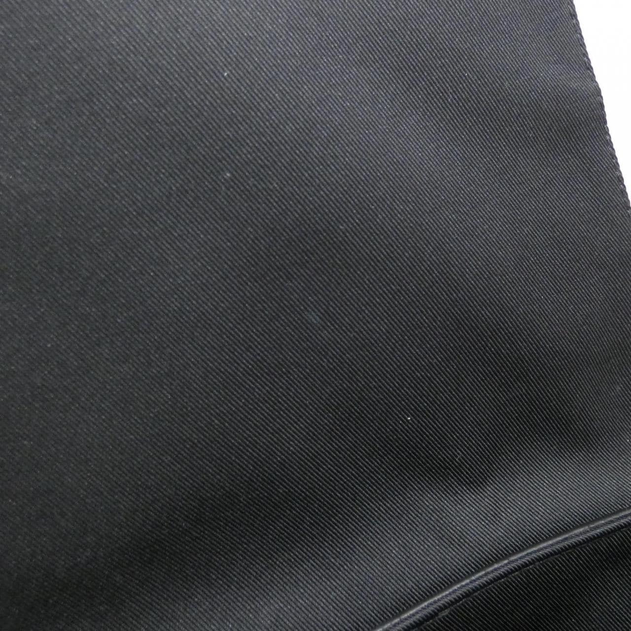 ルイヴィトン モノグラム ドリップ ブサス トーキョー M45971 ショルダーバッグ