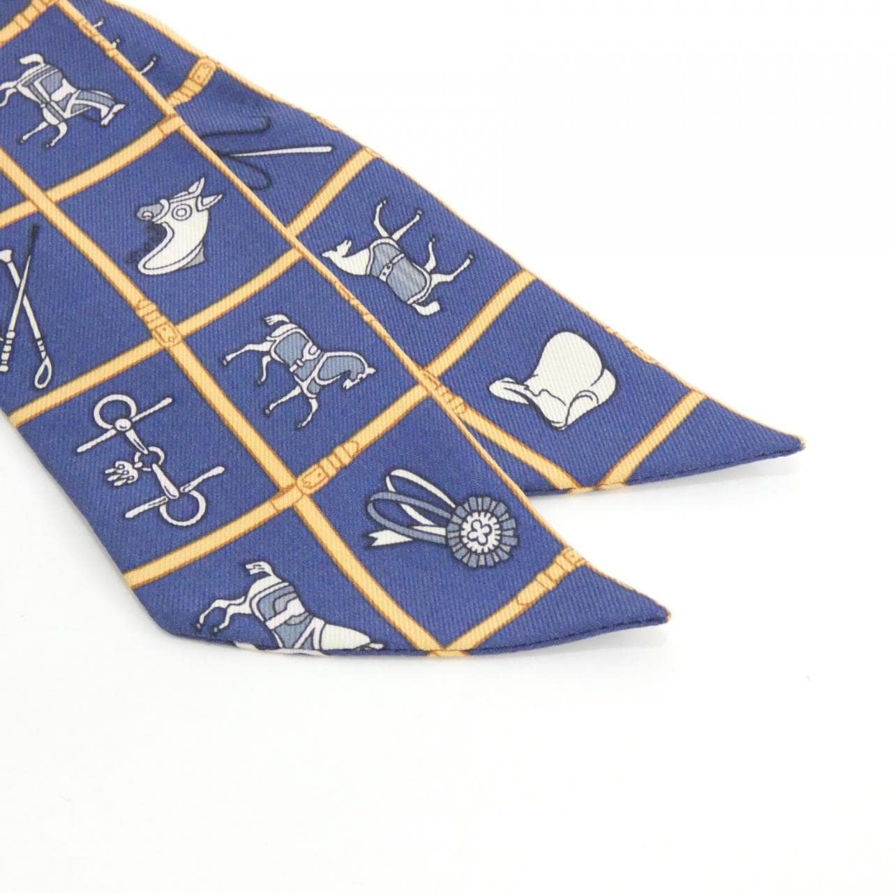 エルメス COUVERTURES ET TENUES ツイリー 061356S スカーフ