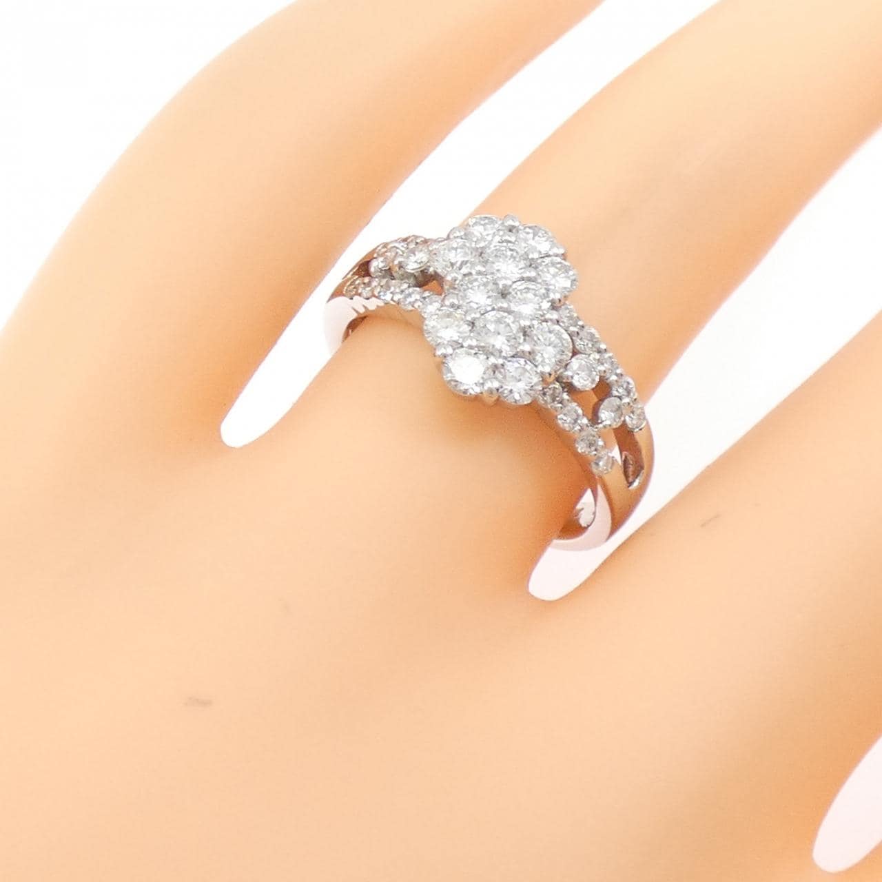 PT900 ダイヤモンド リング 1.00CT