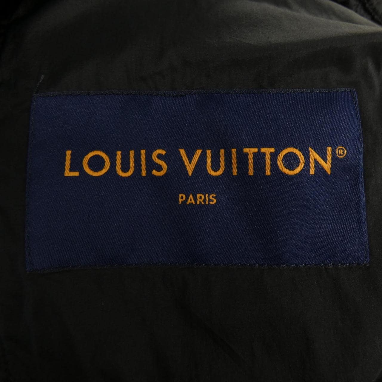 ルイヴィトン LOUIS VUITTON モノグラムキルテッドフーデッドブルゾン HQB44WDGD ジャケット