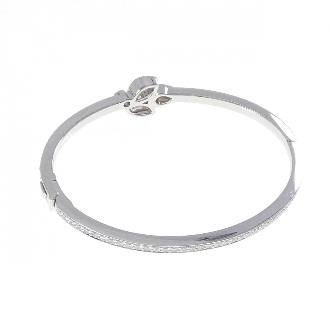 ハリーウィンストン リリークラスターミニ バングル