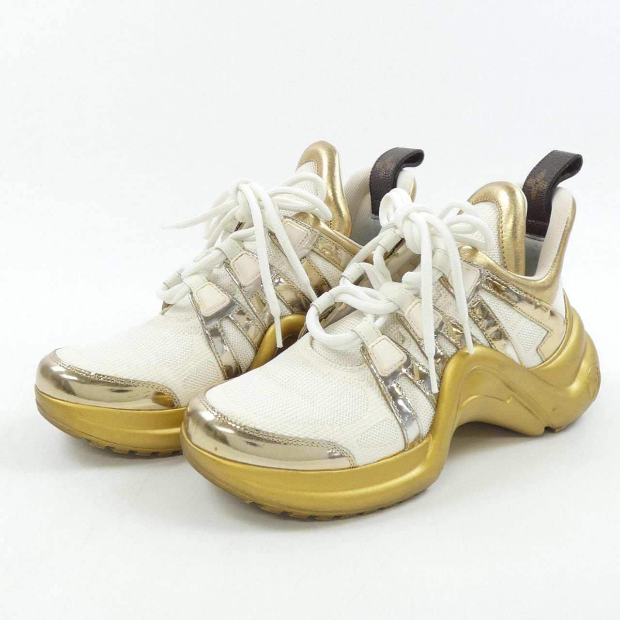 LOUIS LOUIS VUITTON sneakers