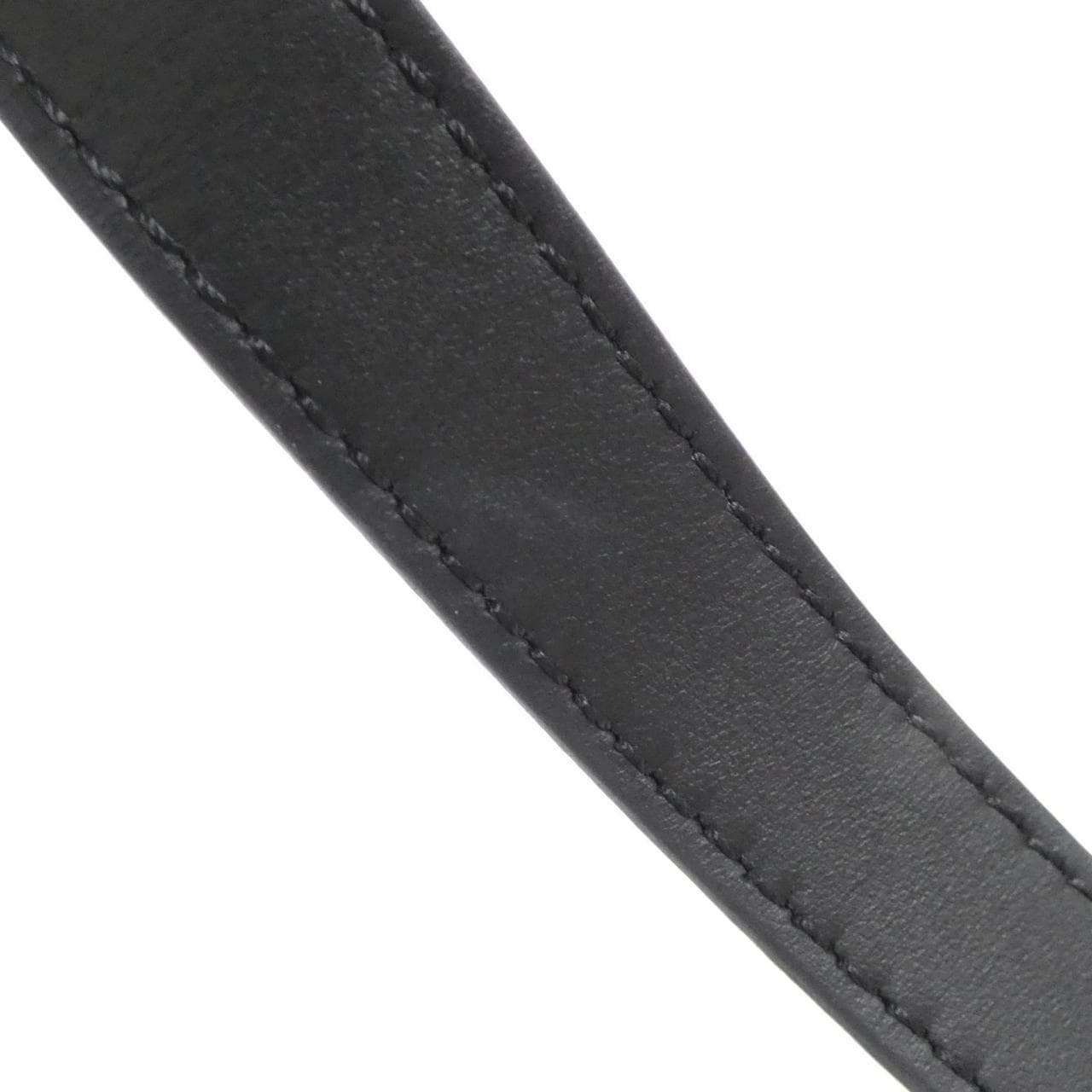 ルイヴィトン トリヨン モノグラム スティーマー ウエアラブル ウォレット M81746 ショルダーバッグ