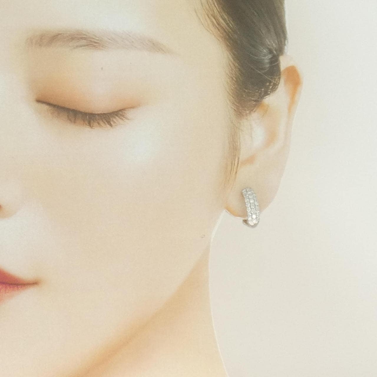 K18WG パヴェ ダイヤモンド ピアス/イヤリング 1.00CT