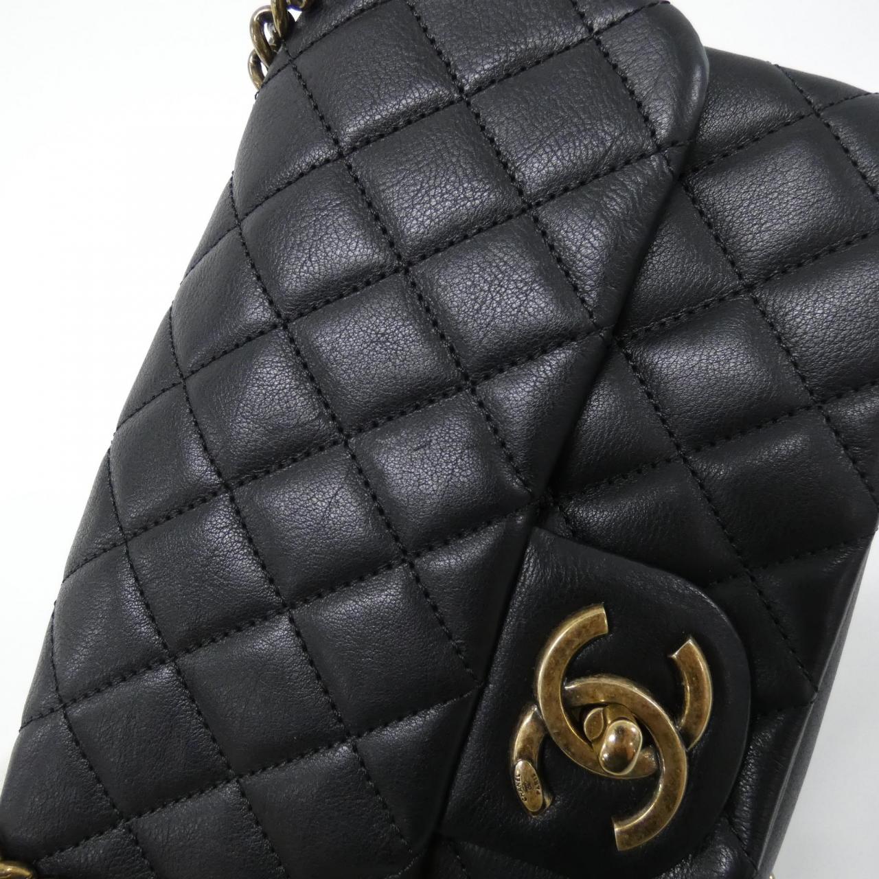 シャネル CCクラウン ライン 67488 ショルダーバッグ