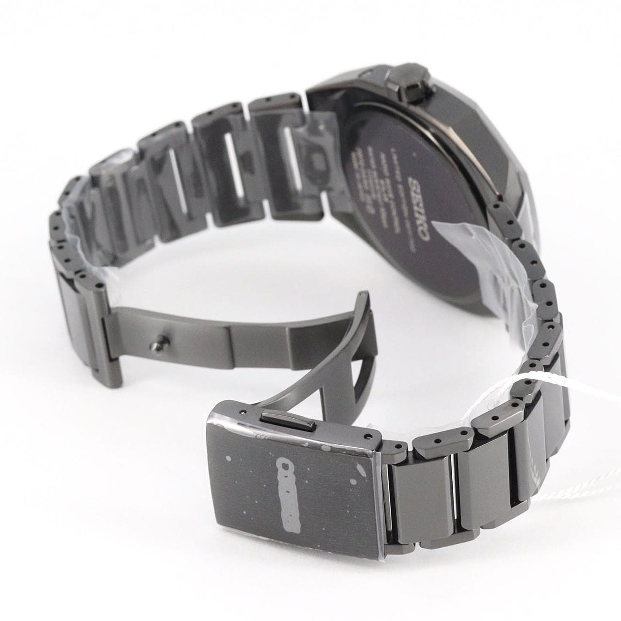 【新品】セイコー アストロン 電波時計 7B72-OANO/SBXY107 TI ソーラークォーツ