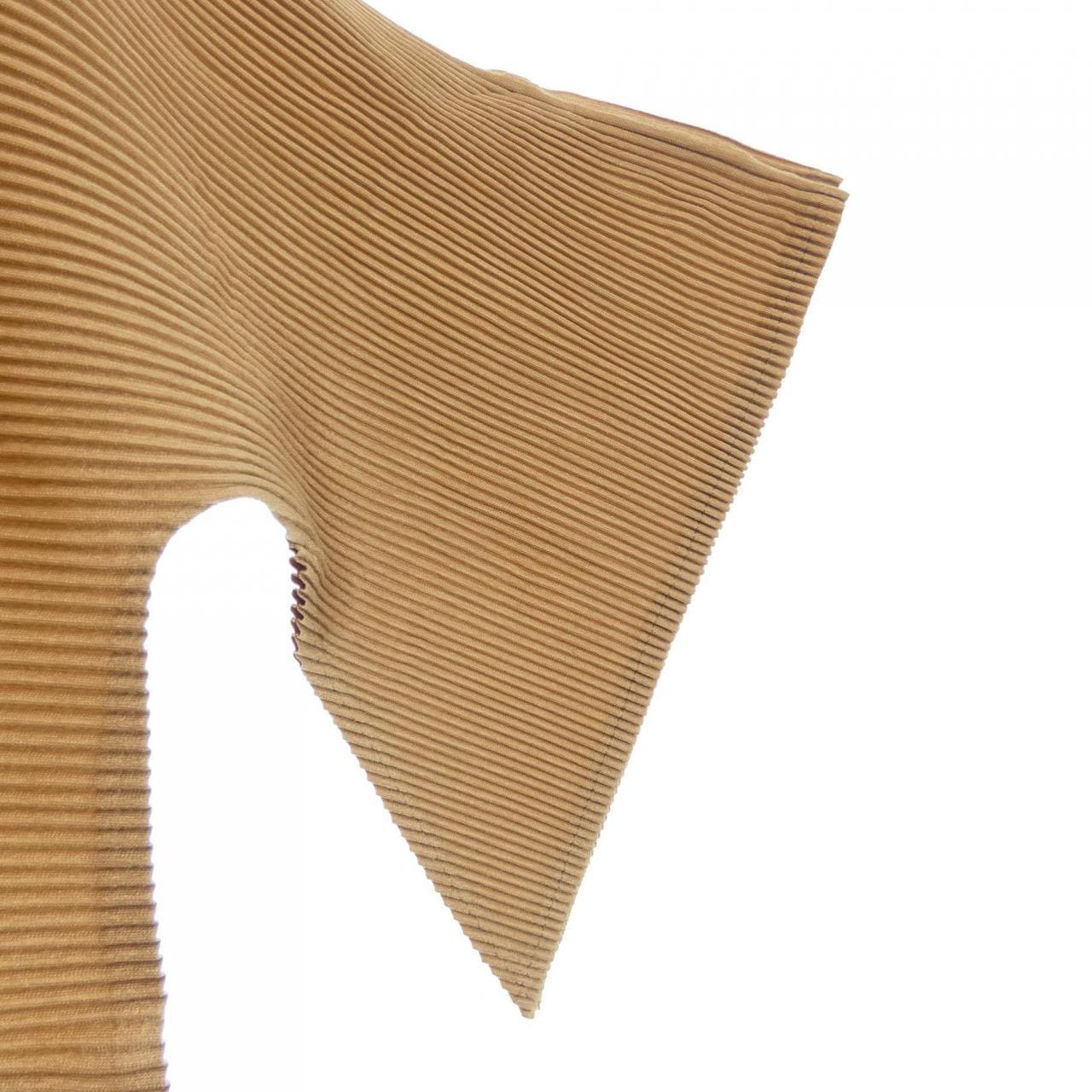 プリーツプリーズ PLEATS PLEASE トップス