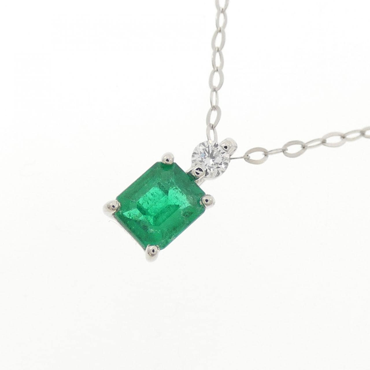 GSTB Emerald Necklace 0.35CT