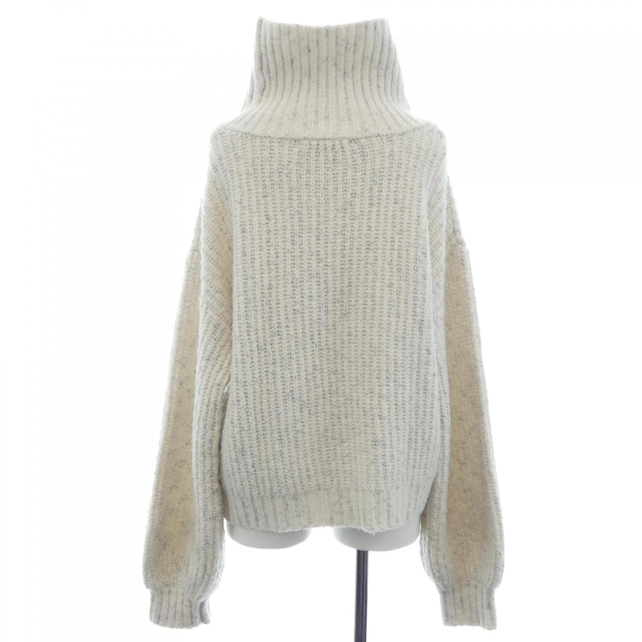 ヴィヴィアンタム VIVIENNE TAM ニット