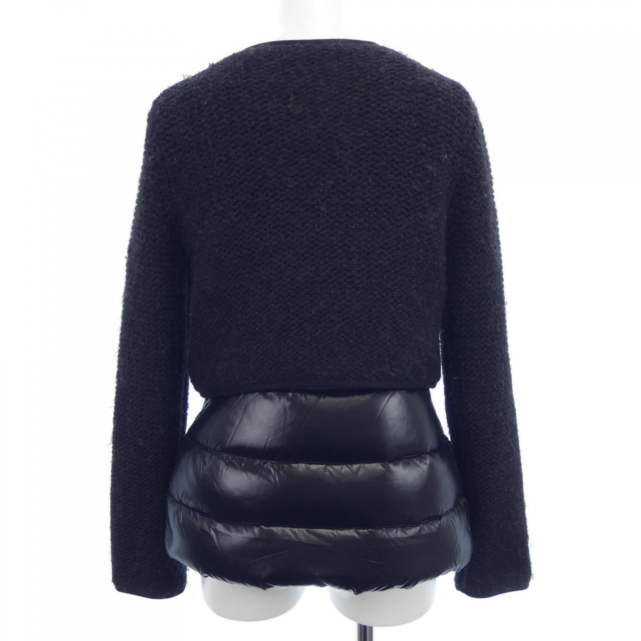 モンクレール MONCLER ダウンジャケット