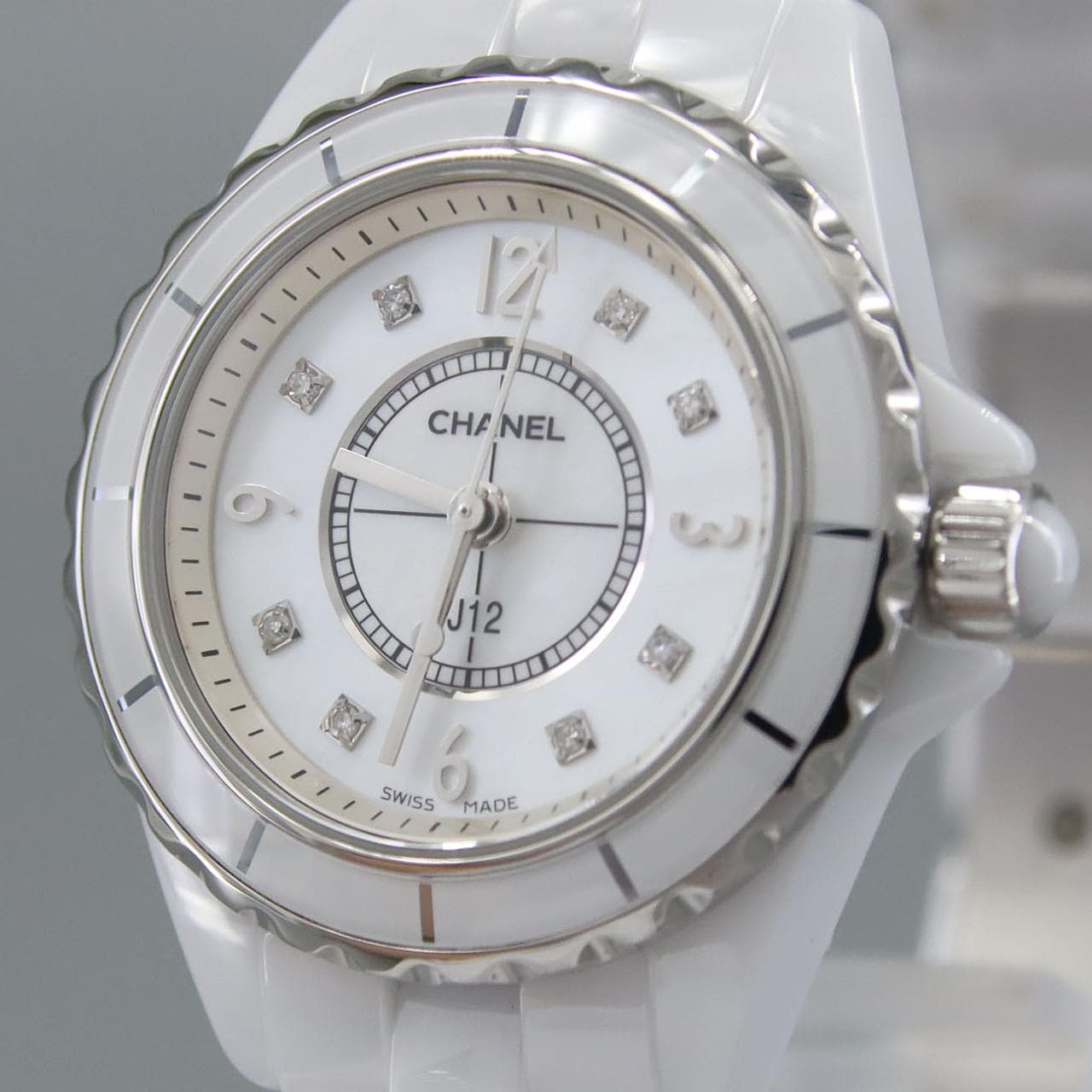 シャネル J12 29mmセラミック･8P H2570 セラミック クォーツ