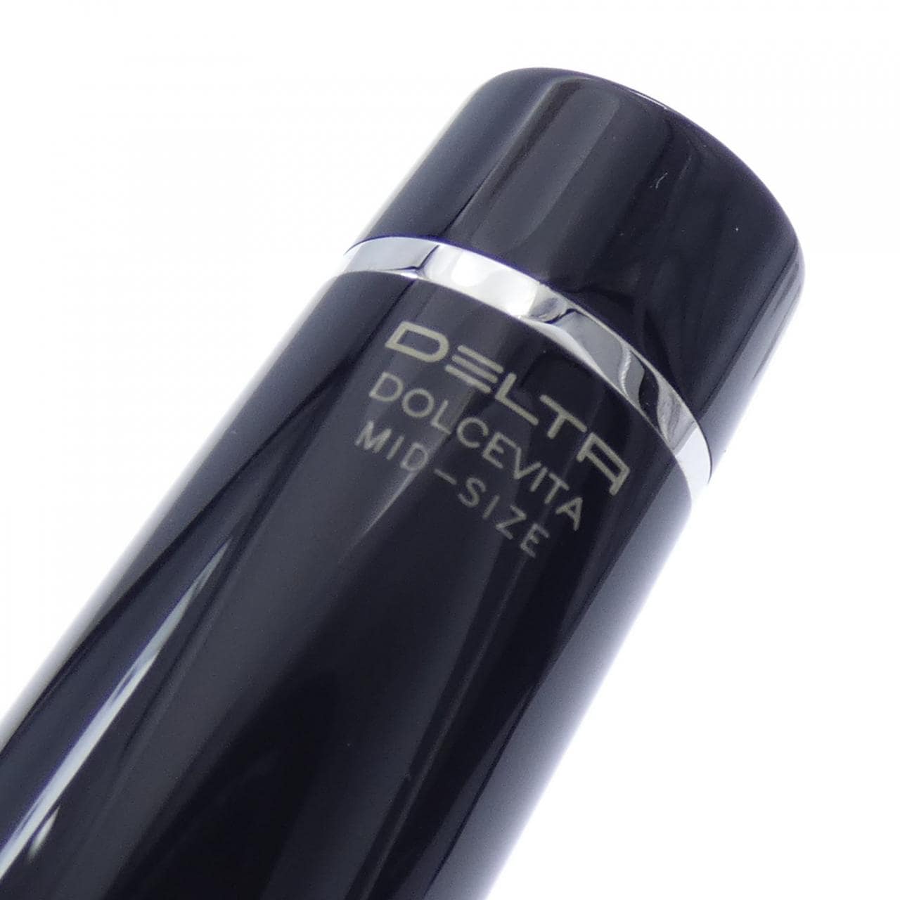 デルタ ドルチェビータミッドサイズ 万年筆