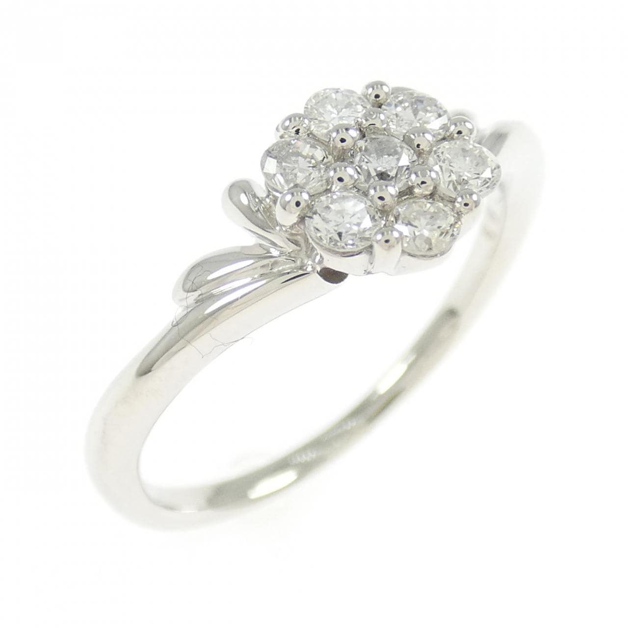 PT900 フラワー ダイヤモンド リング 0.3CT