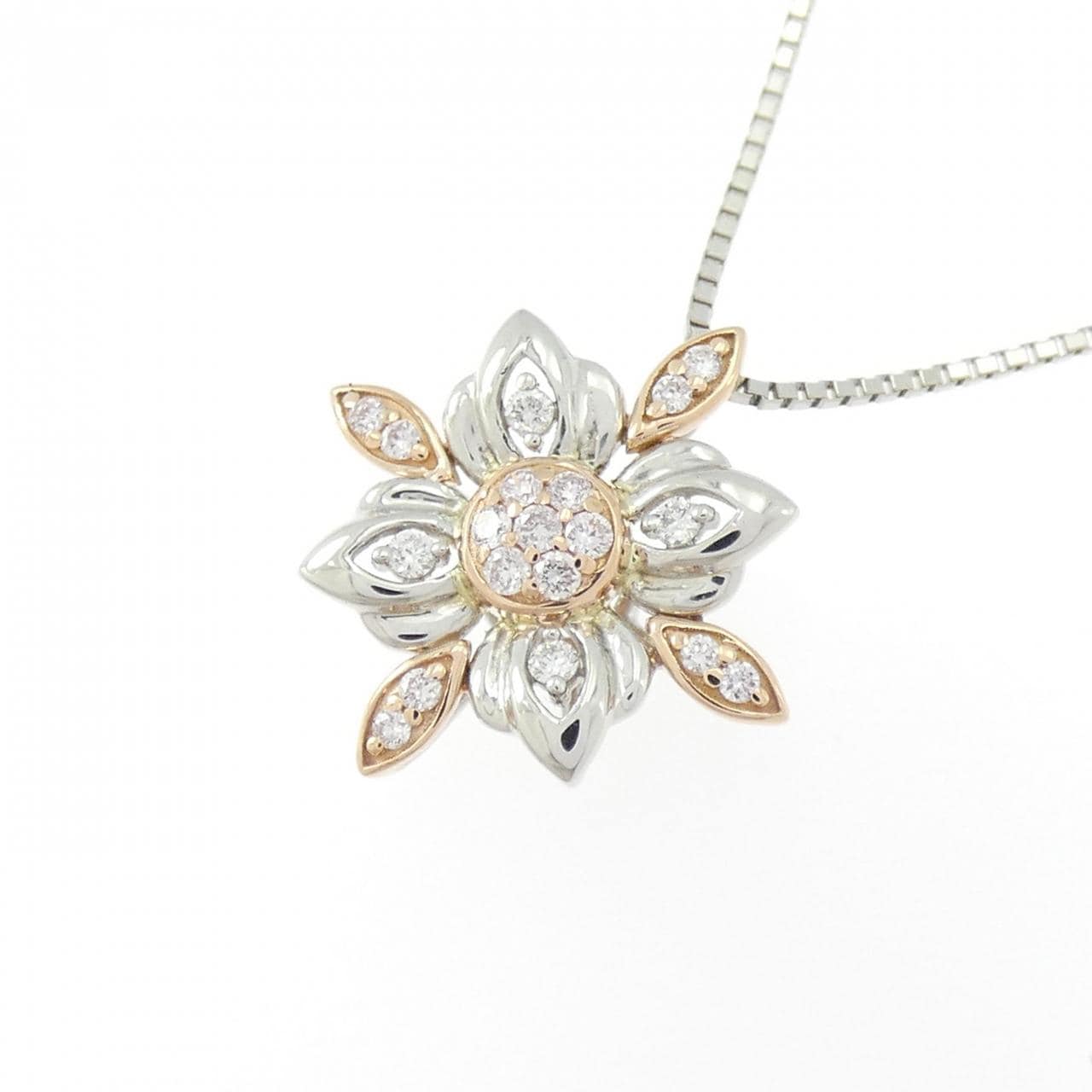 ジーエスティービー ダイヤモンド ネックレス 0.09CT