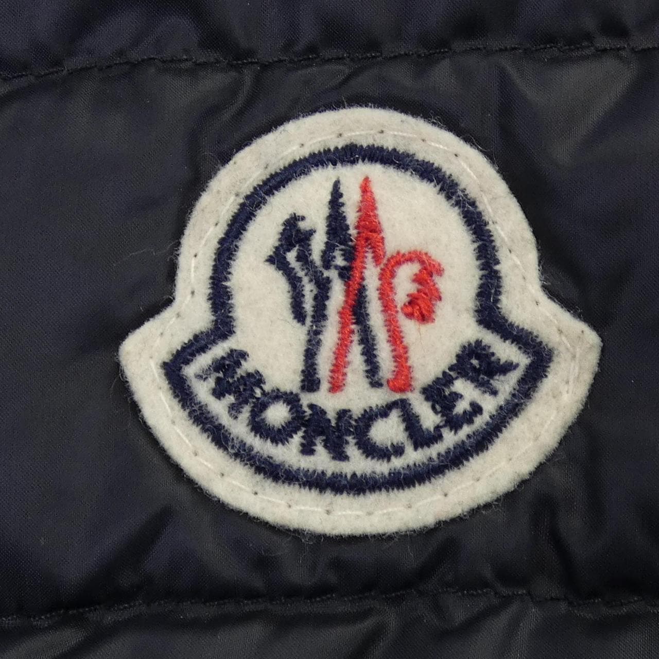 モンクレール MONCLER HITOMI ダウンベスト