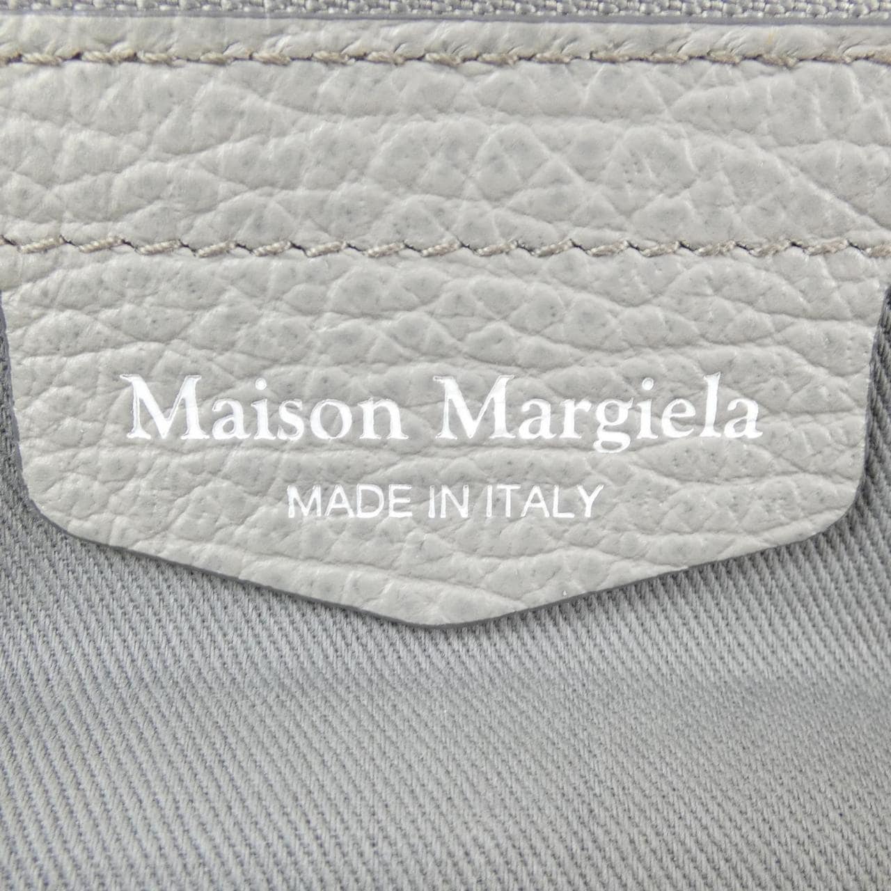 メゾンマルジェラ Maison Margiela 5AC S56WG0082 BAG