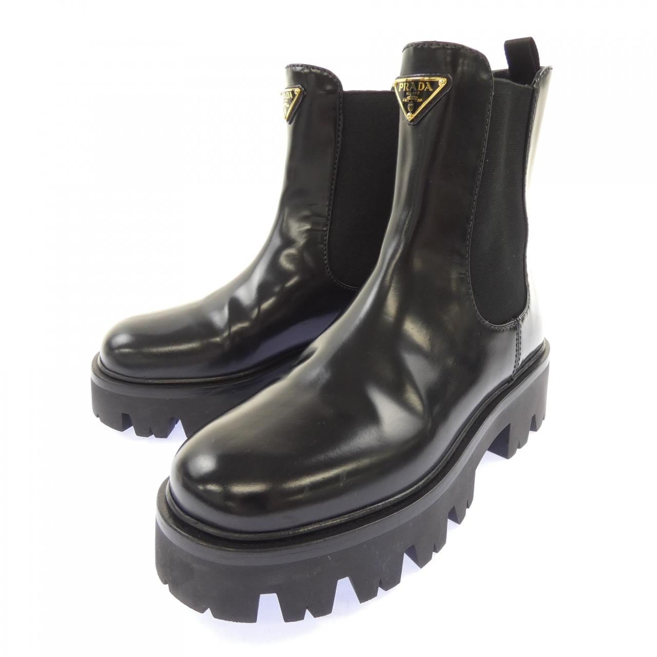 プラダ PRADA トライアングルロゴ 1T186O ブーツ